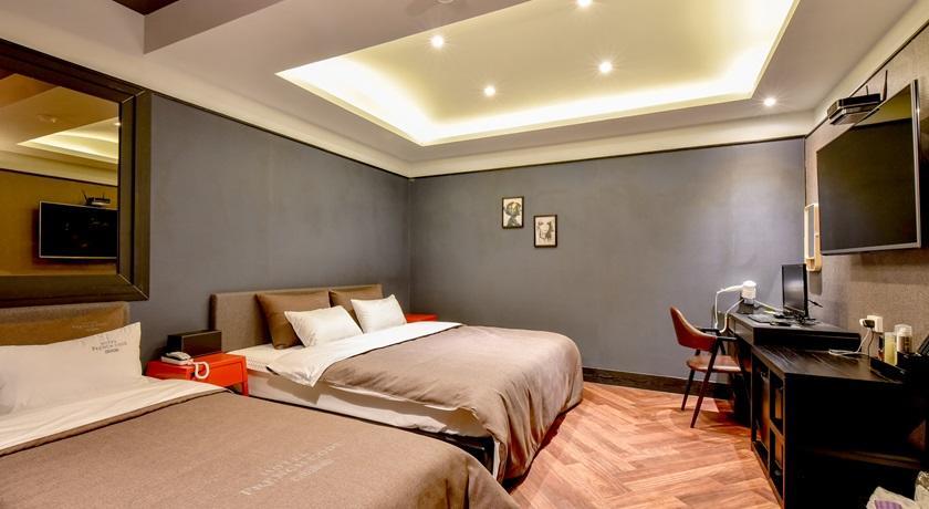 French Code Hotel ชางวอน ภายนอก รูปภาพ