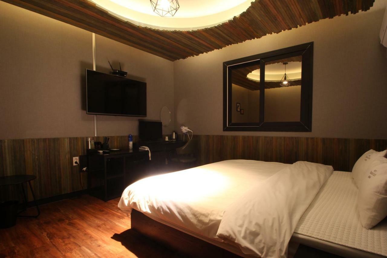 French Code Hotel ชางวอน ภายนอก รูปภาพ