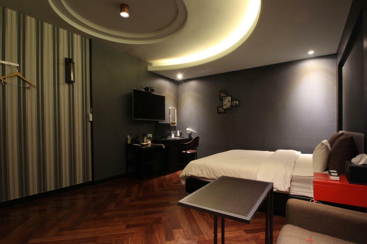 French Code Hotel ชางวอน ภายนอก รูปภาพ