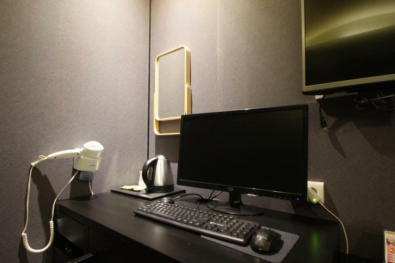 French Code Hotel ชางวอน ภายนอก รูปภาพ